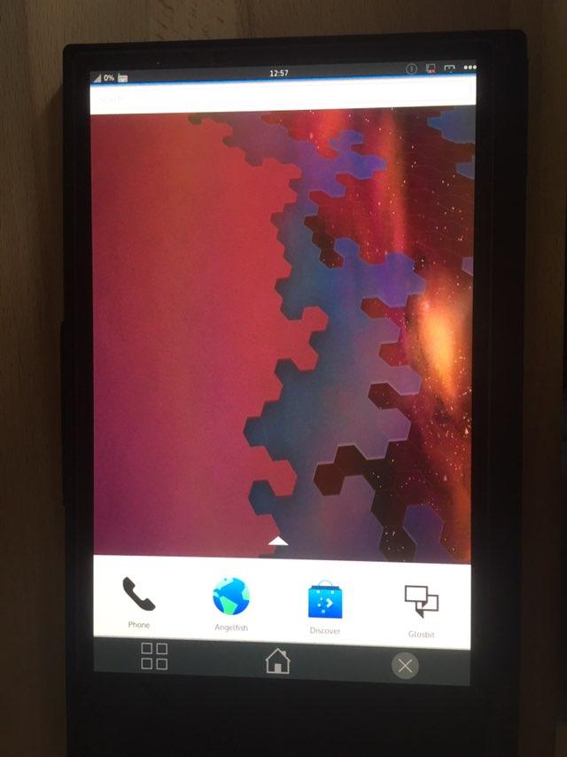 Debian with Plasma Mobile on a i386 tablet